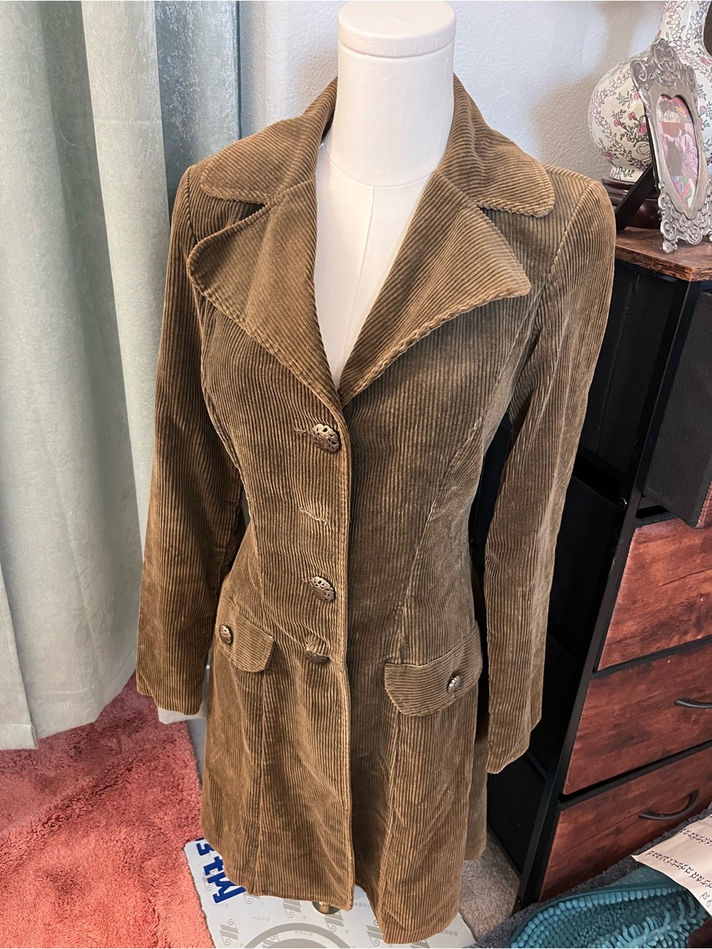 90s vintage Betsy Johnson corduroy coat